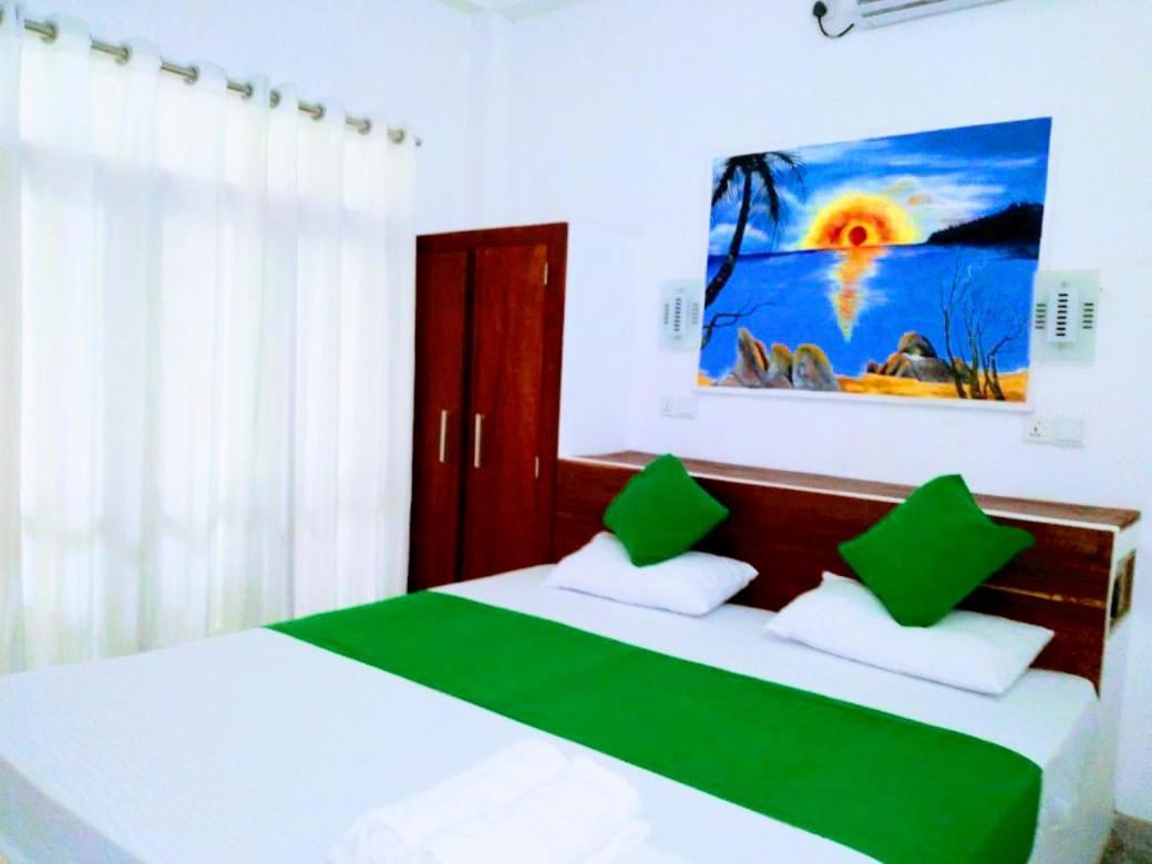 Mn House Hotel อูนาวาตูนา ภายนอก รูปภาพ
