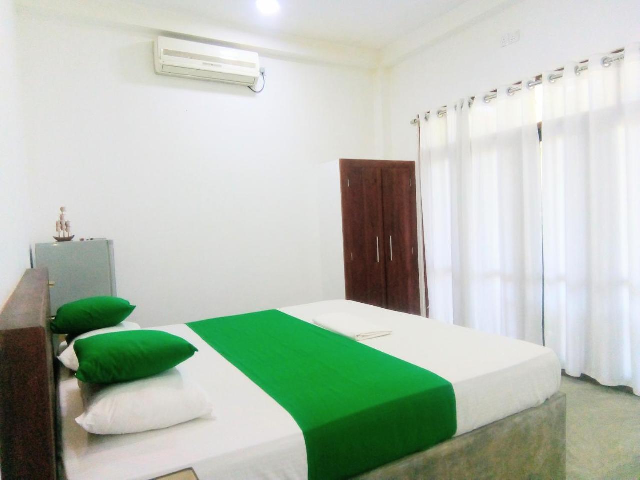 Mn House Hotel อูนาวาตูนา ภายนอก รูปภาพ
