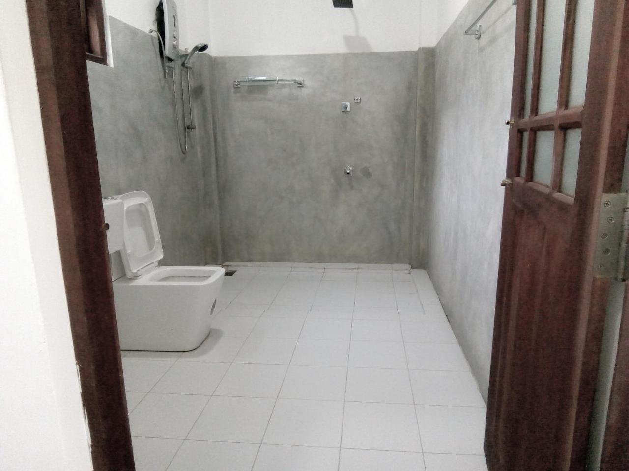 Mn House Hotel อูนาวาตูนา ภายนอก รูปภาพ